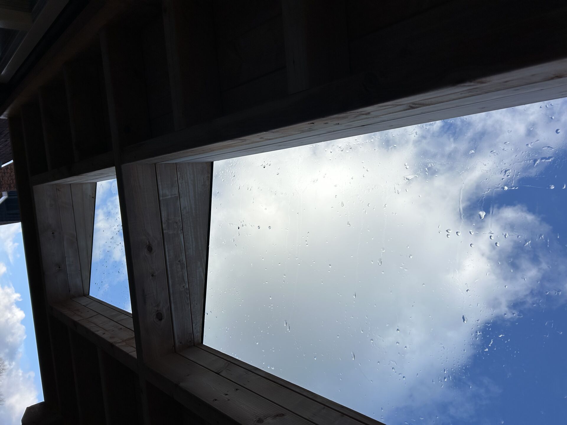 Overkapping met lichtstraat detail