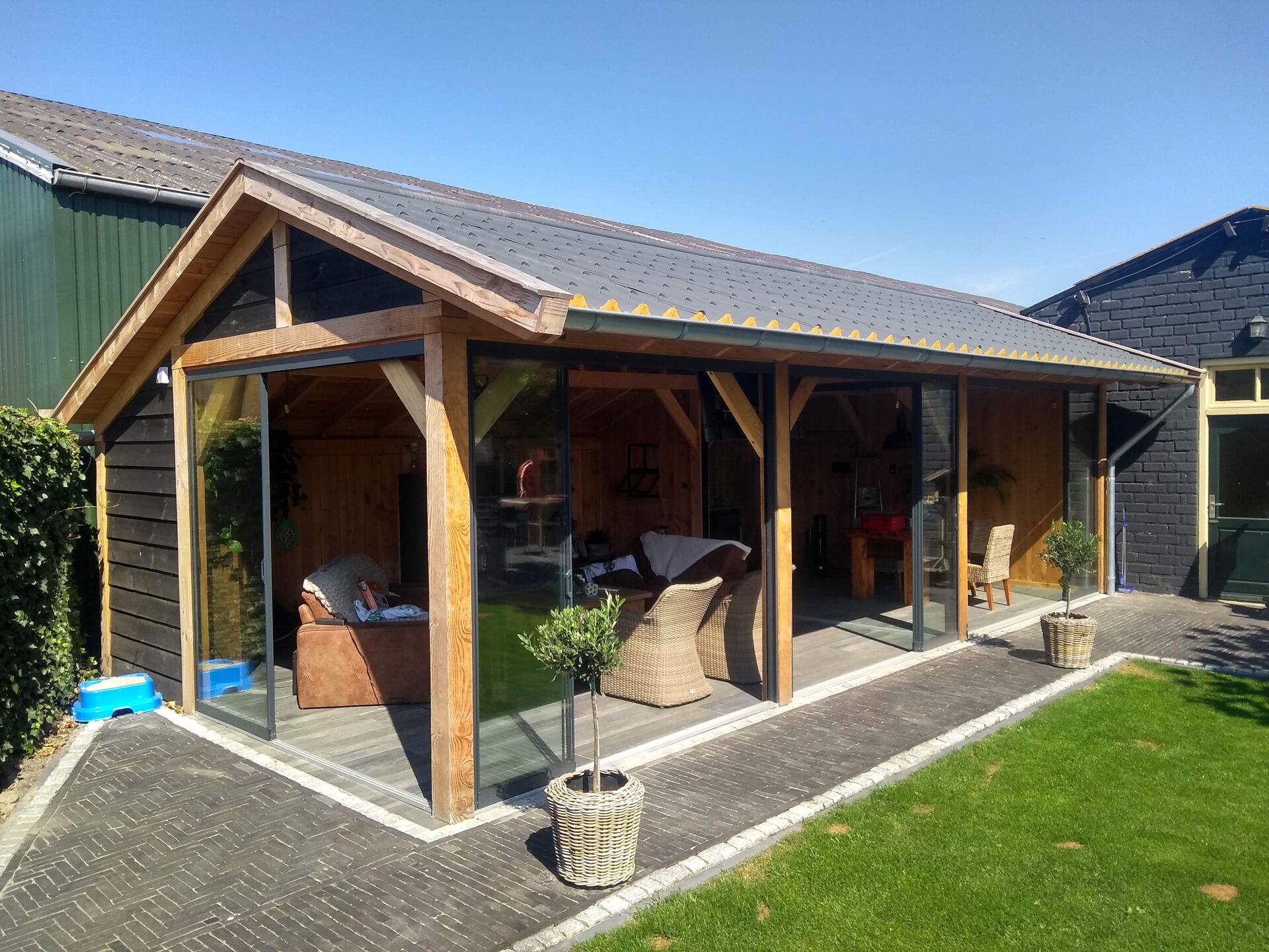 Tuinhuis kapschuur overzicht